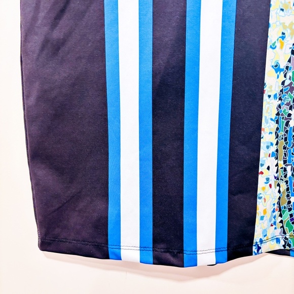 VOLT DESIGN Multicolor Reversible Striped Pencil Skirt | Large * - Picture 9 of 10